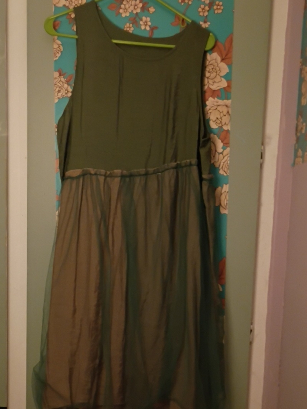 Custom Made Slow Fashion Sleeveless Green Layered Tulle Dress - Picture 4 of 6